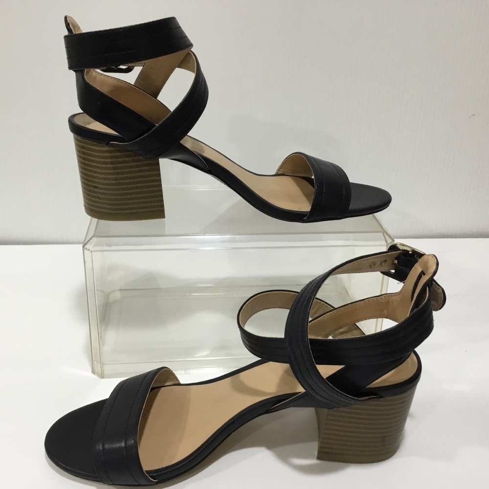 Apt. 9 Ankle Strap Open Black Shoe Size 8 - image 1